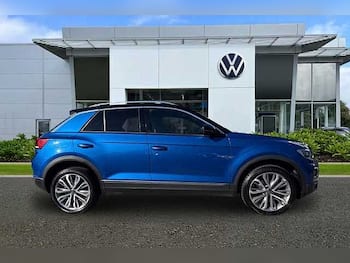 Used Volkswagen T-Roc 2021 for sale - 79650108: Photo