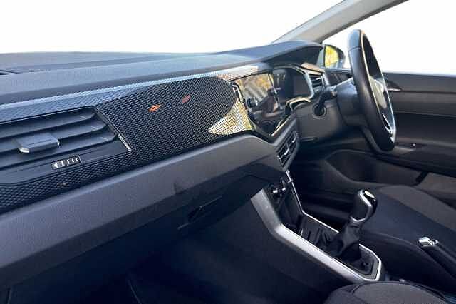 Used Volkswagen Polo 2024 for sale - 77014725: Photo 2