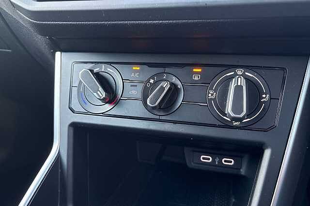 Used Volkswagen Polo 2024 for sale - 77014725: Photo 27