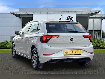 Used Volkswagen Polo 2023 for sale - 77072939: Photo