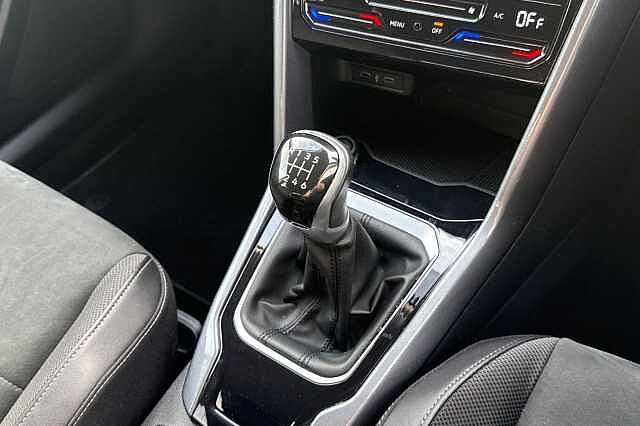 Used Volkswagen T-Roc 2022 for sale - 76418118: Photo 19