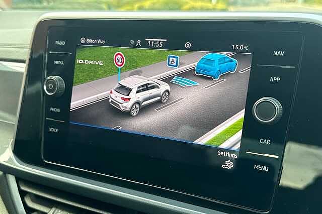 Used Volkswagen T-Roc 2022 for sale - 76418118: Photo 32