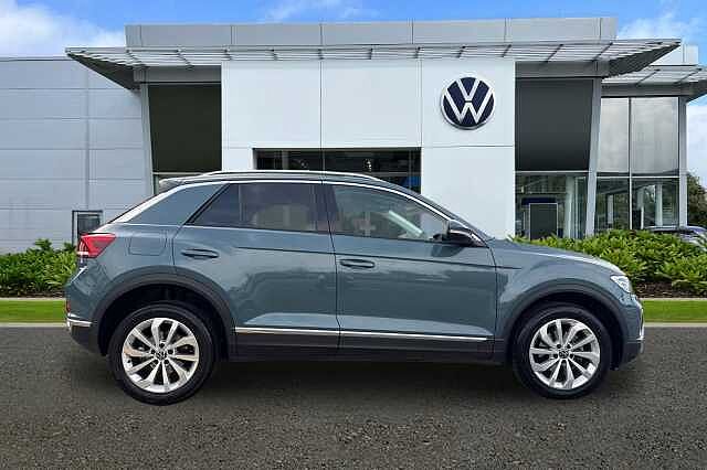 Used Volkswagen T-Roc 2022 for sale - 76418118: Photo 4