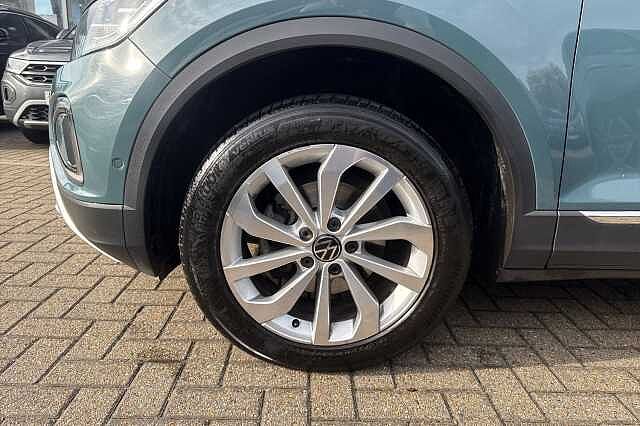 Used Volkswagen T-Roc 2022 for sale - 76418118: Photo 5