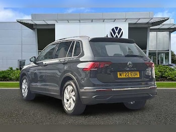 Used Volkswagen Tiguan 2022 for sale - 77916287: Photo