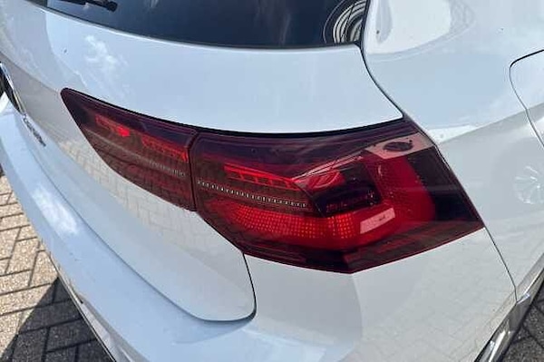 Used Volkswagen Golf 2021 for sale - 76143221: Photo 22