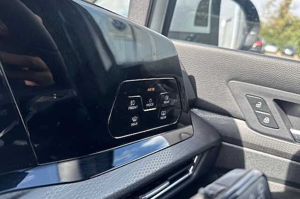 Used Volkswagen Golf 2021 for sale - 76143221: Photo 25
