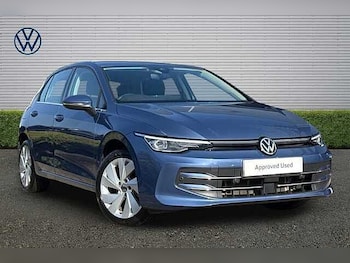 Used Volkswagen Golf 2025 for sale - 77916278: Photo