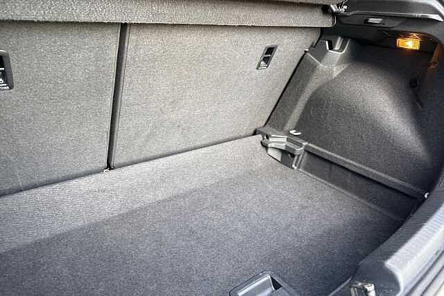 Used Volkswagen Polo 2023 for sale - 76263443: Photo 29