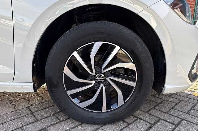 Used Volkswagen Polo 2023 for sale - 76263443: Photo 32