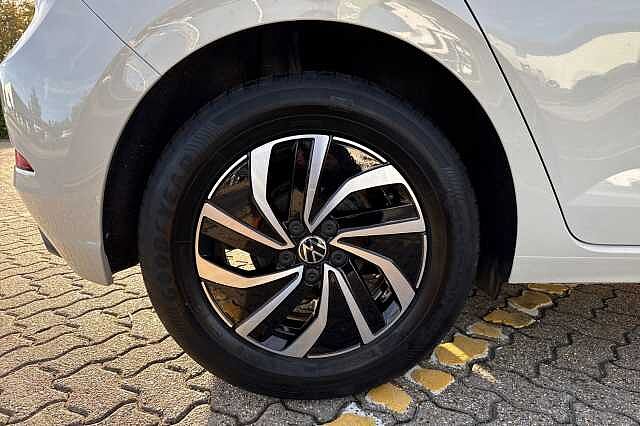 Used Volkswagen Polo 2023 for sale - 76263443: Photo 33