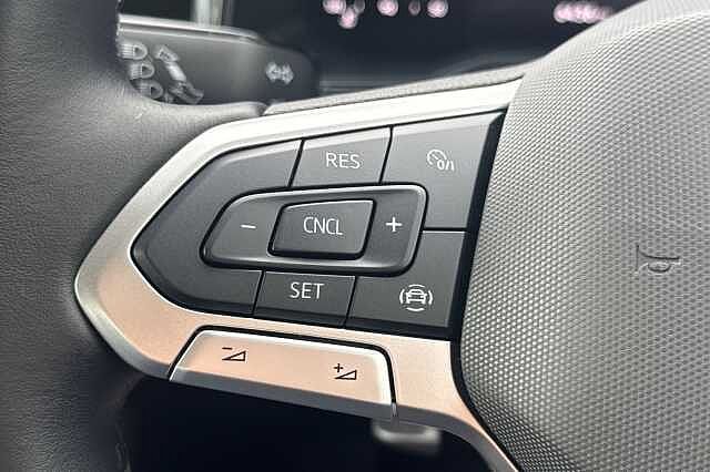 Used Volkswagen Polo 2025 for sale - 75064471: Photo 15