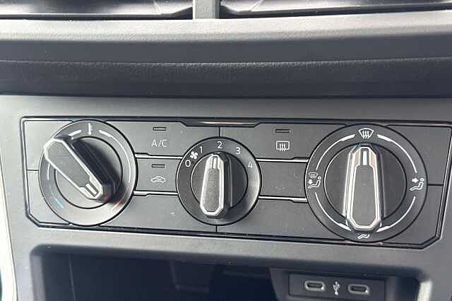 Used Volkswagen Polo 2025 for sale - 75064471: Photo 26