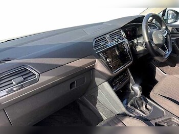 Used Volkswagen Tiguan Allspace 2023 for sale - 77650363: Photo