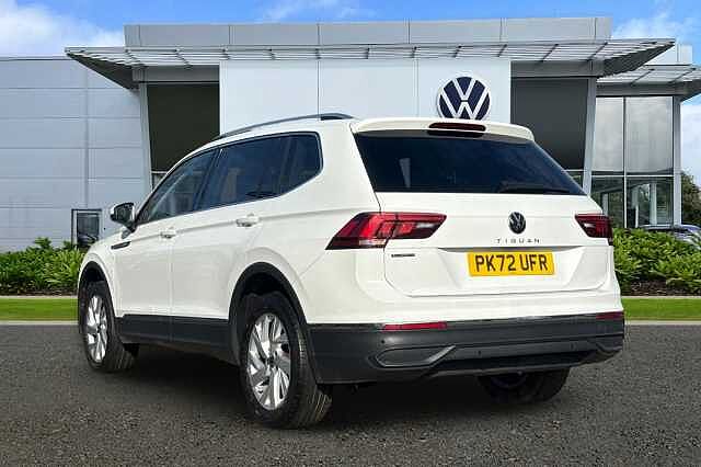 Used Volkswagen Tiguan Allspace 2023 for sale - 77650363: Photo 3