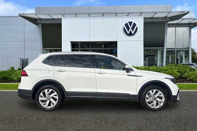 Used Volkswagen Tiguan Allspace 2023 for sale - 77650363: Photo 4