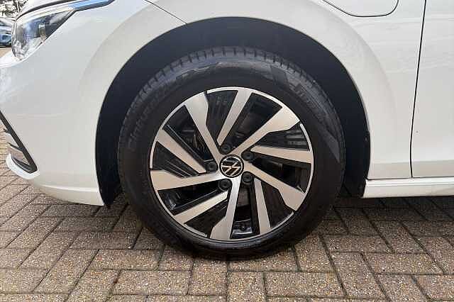 Used Volkswagen Golf 2022 for sale - 77328943: Photo 5