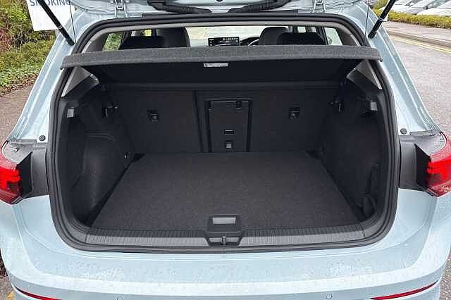 Used Volkswagen Golf 2025 for sale - 77129322: Photo 11