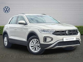 Used Volkswagen T-Roc 2022 for sale - 78976178: Photo