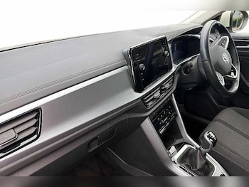 Used Volkswagen T-Roc 2022 for sale - 78976178: Photo