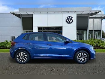 Used Volkswagen Polo 2023 for sale - 76119801: Photo