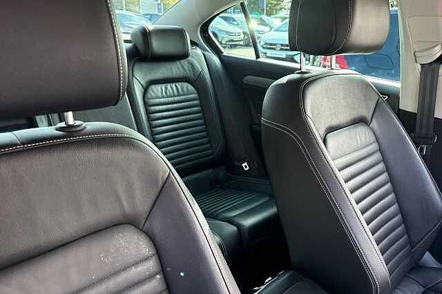 Used Volkswagen Passat 2022 for sale - 76330071: Photo 33