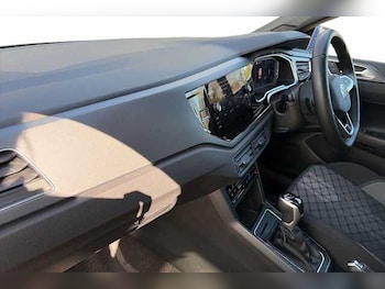 Used Volkswagen Polo 2024 for sale - 77916276: Photo