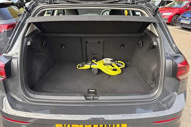 Used Volkswagen Golf 2023 for sale - 76101511: Photo 11