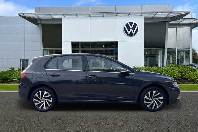 Used Volkswagen Golf 2023 for sale - 76101511: Photo 4