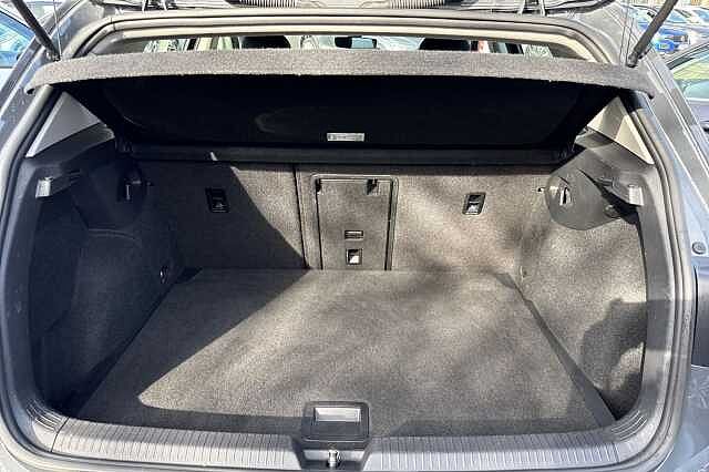 Used Volkswagen Golf 2020 for sale - 76299530: Photo 11