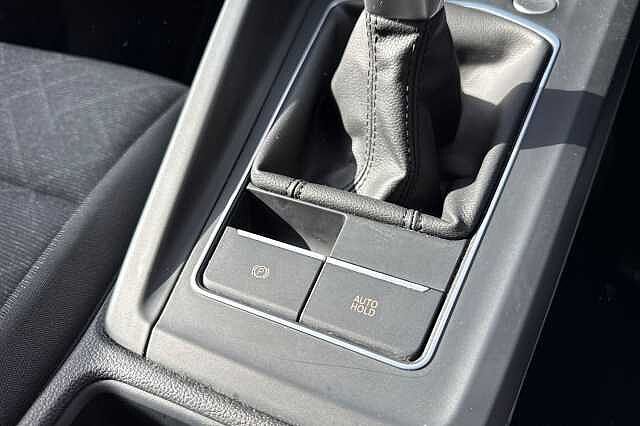 Used Volkswagen Golf 2020 for sale - 76299530: Photo 32
