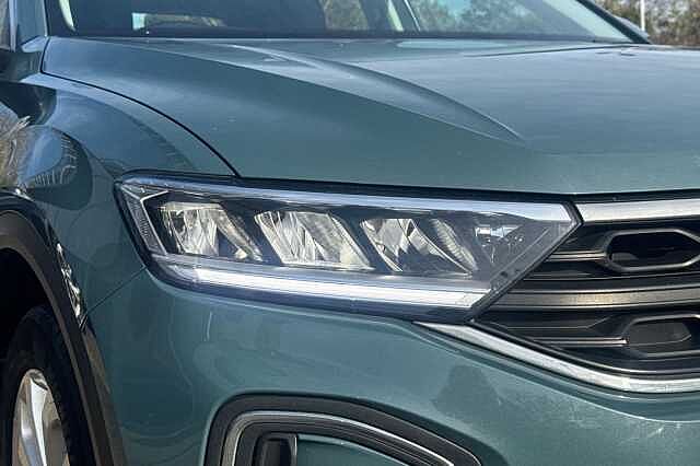 Used Volkswagen T-Roc 2022 for sale - 76449832: Photo 21