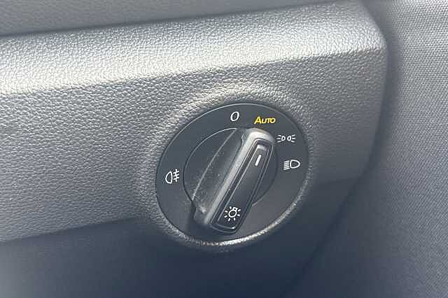 Used Volkswagen T-Roc 2022 for sale - 76449832: Photo 28