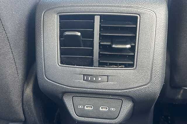 Used Volkswagen T-Roc 2022 for sale - 76449832: Photo 31