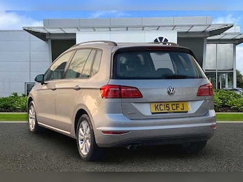 Used Volkswagen Golf SV 2015 for sale - 77027854: Photo