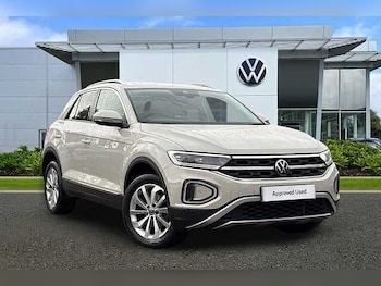 Used Volkswagen T-Roc 2022 for sale - 76510545: Photo
