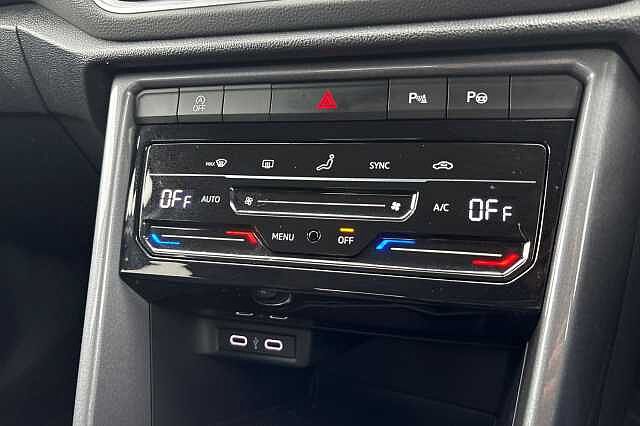 Used Volkswagen T-Roc 2022 for sale - 76510545: Photo 28