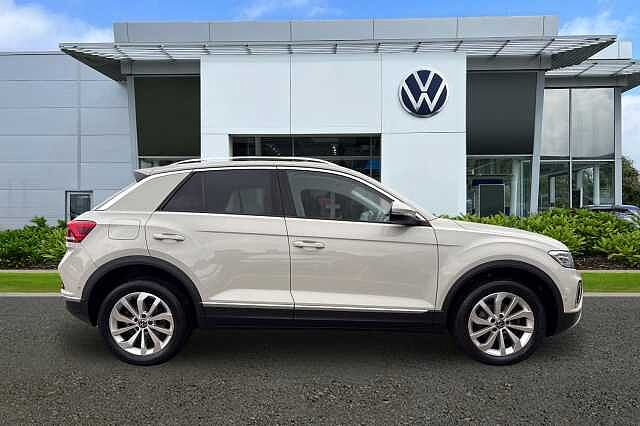 Used Volkswagen T-Roc 2022 for sale - 76510545: Photo 4
