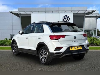 Used Volkswagen T-Roc 2020 for sale - 78331763: Photo