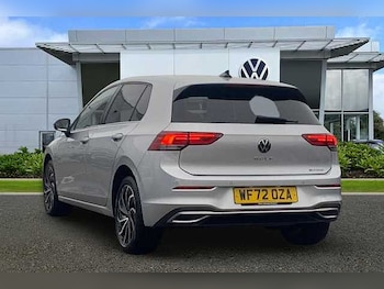 Used Volkswagen Golf 2022 for sale - 77180012: Photo