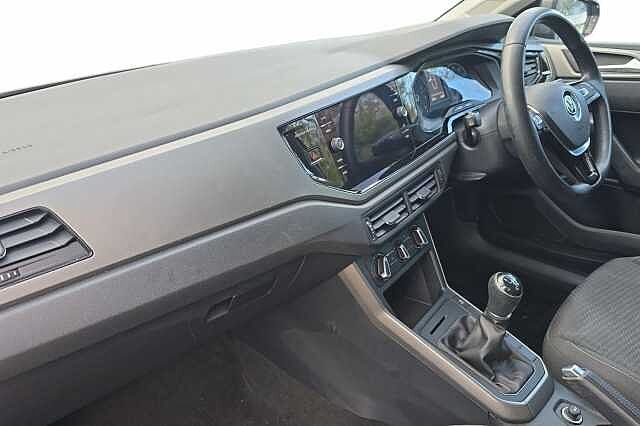 Used Volkswagen Polo 2019 for sale - 76706672: Photo 2