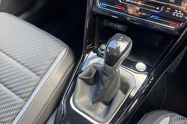 Used Volkswagen T-Roc 2025 for sale - 76536448: Photo 19