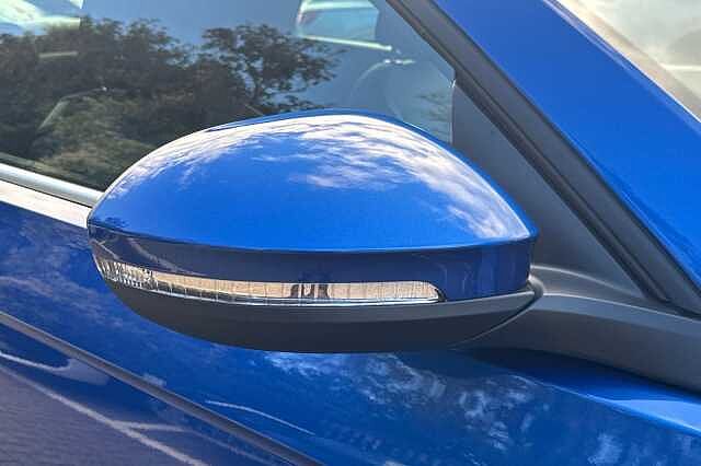 Used Volkswagen T-Roc 2025 for sale - 76536448: Photo 23