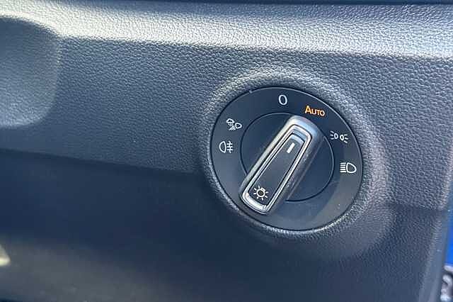 Used Volkswagen T-Roc 2025 for sale - 76536448: Photo 29