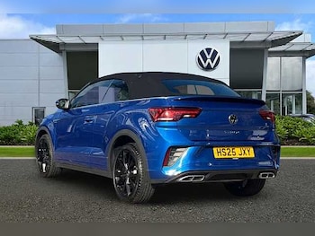 Used Volkswagen T-Roc 2025 for sale - 76536448: Photo