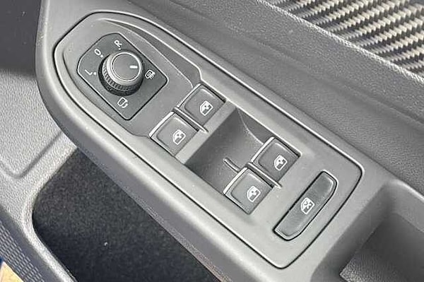 Used Volkswagen Golf 2023 for sale - 76133803: Photo 29