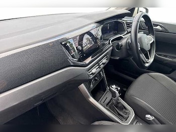 Used Volkswagen Polo 2024 for sale - 78571113: Photo
