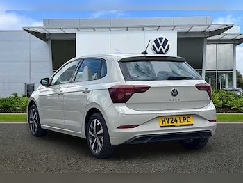 Used Volkswagen Polo 2024 for sale - 78571113: Photo