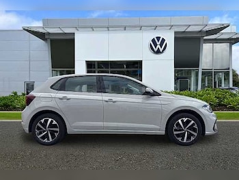 Used Volkswagen Polo 2024 for sale - 78571113: Photo