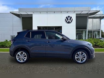 Used Volkswagen T-Cross 2024 for sale - 77901803: Photo
